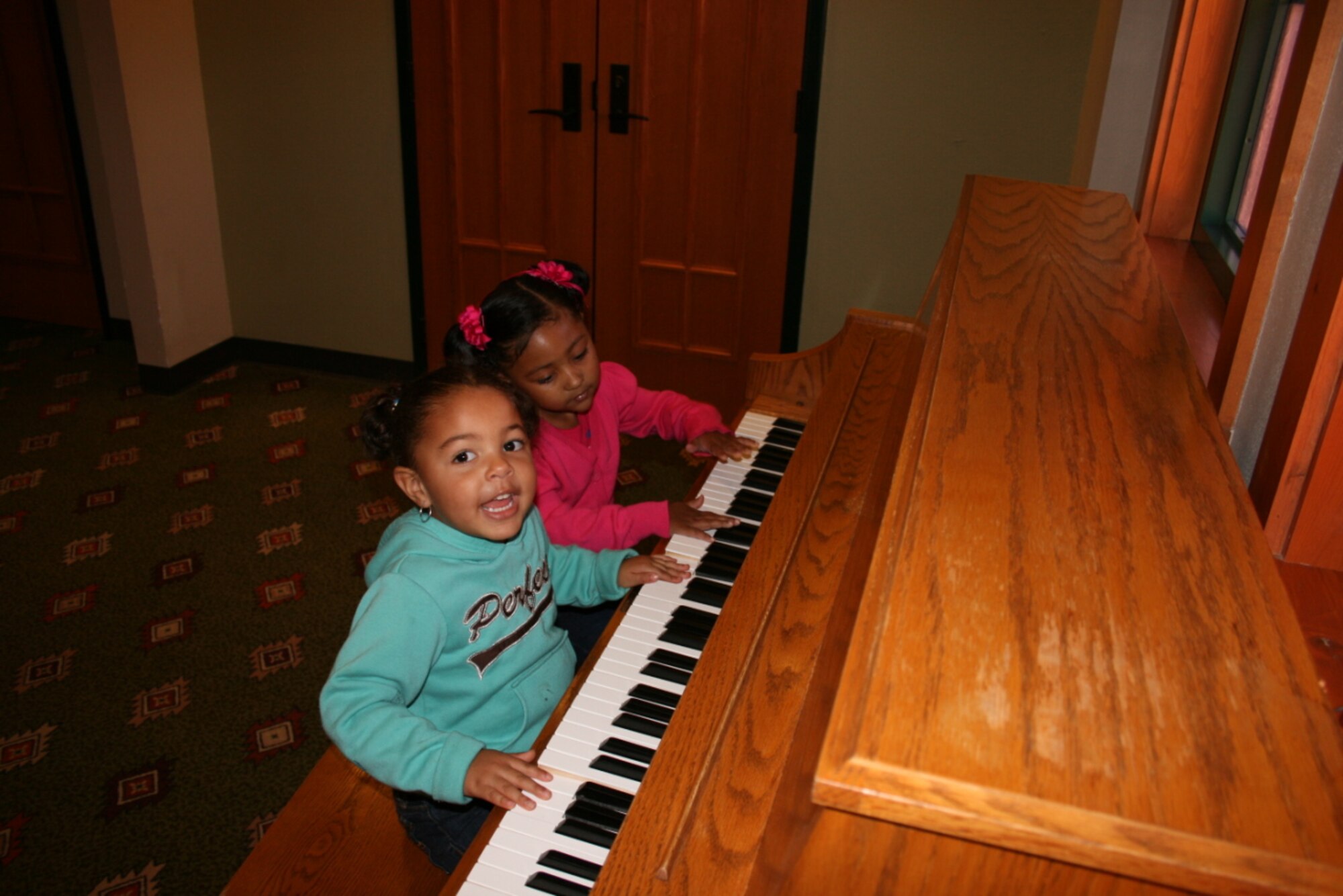 Participants in October 2009’s Operation Retreat Haven relax and learn new skills!
