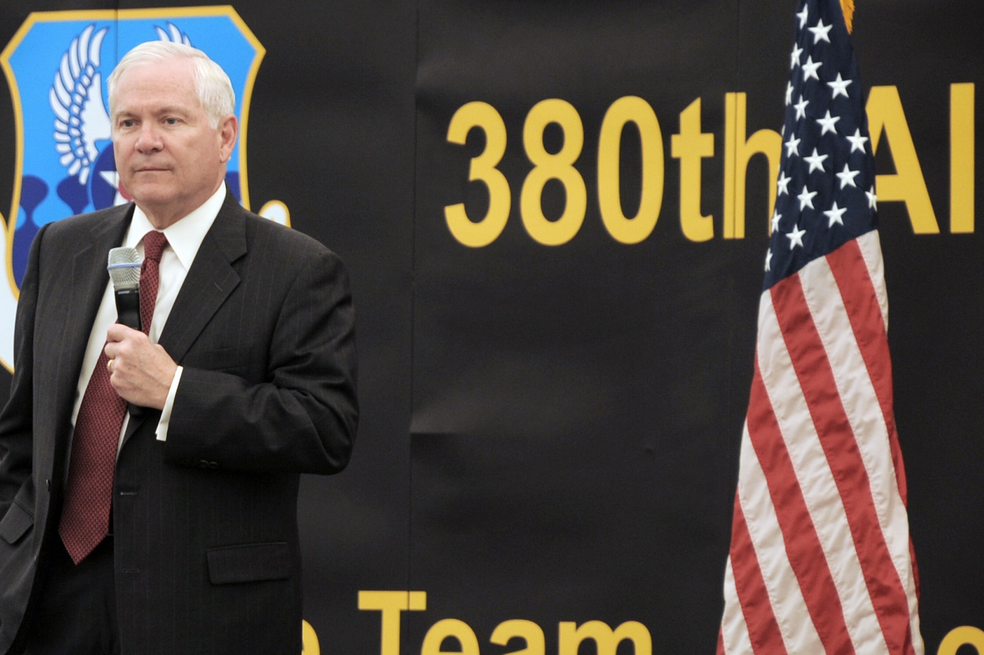 Defense Secretary Robert M. Gates addresses the men and women of the 380th Air Expeditionary Wing March 11, 2010, at an air base in Southwest Asia. During the town hall meeting, Secretary Gates gave some brief comments, answered questions from the deployed service members, and presented each in attendance with a coin. (U.S. Air Force photo/Master Sgt. Scott T. Sturkol)
