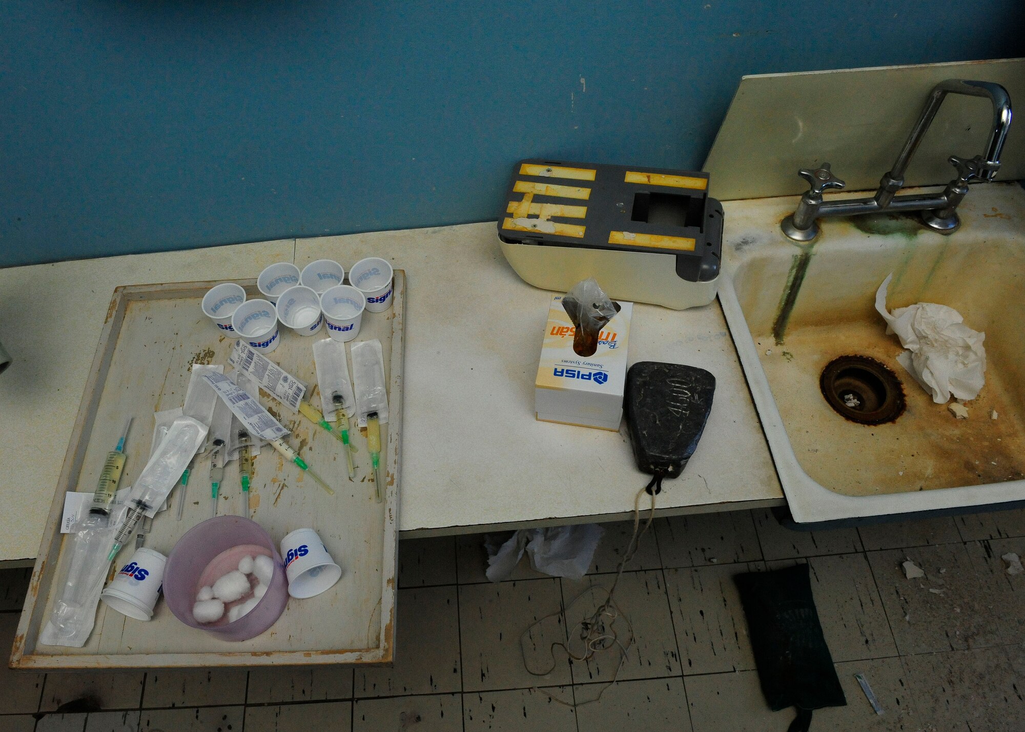 Syringes and medication are untouched March 12, 2010, in a regional hospital in Angol, Chile. The hospital was rendered structurally unsound by an 8.8 earthquake that occurred Feb. 27, 2010. With the nearest operation ward more than 40 miles away, and many other local hospitals overwhelmed with casualties following the earthquake, local Chilean officials requested assistance from U.S. forces to help with primary care capabilities. (U.S. Air Force photo/Senior Airman Tiffany Trojca)