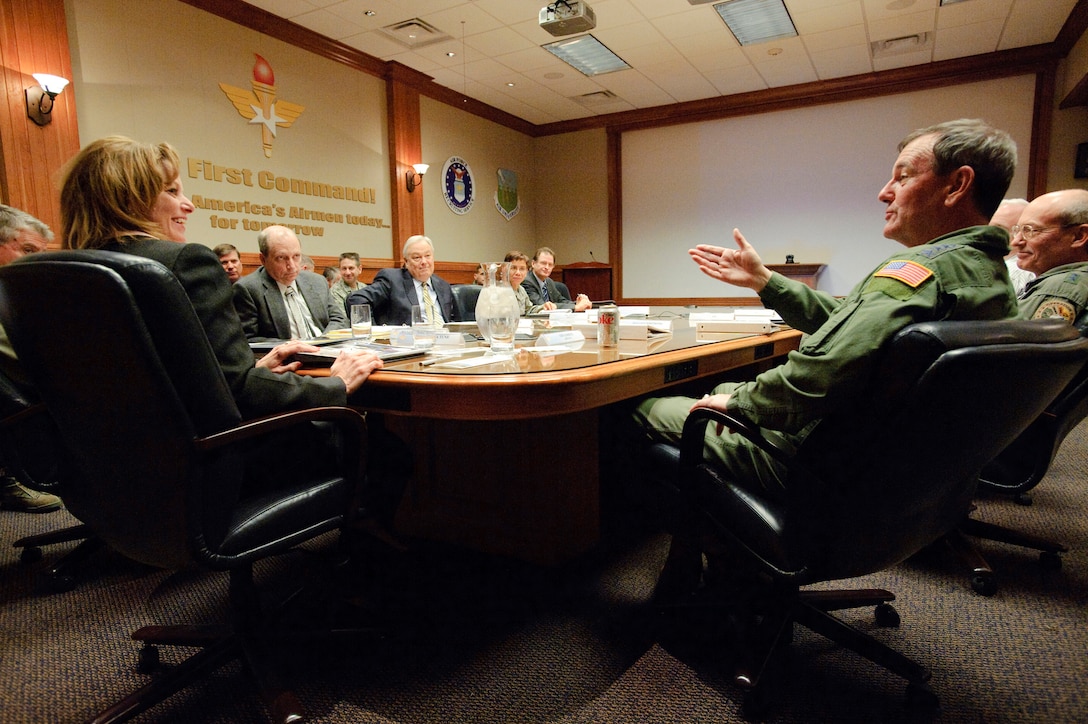 Gen. Stephen R. Lorenz, Commander, Air Education and Training Command, discusses ways AETC employs energy-saving initiatives with Debra Tune during a meeting on Randolph Air Force Base, March 2. Mrs. Tune is the deputy assistant secretary of the Air Force for logistics, who was also performing the duties of the assistant secretary of the Air Force for installations, environment and logistics. At the meeting, she also met members of the major command’s Energy Management Steering Group to discuss the organization’s energy program difficulties and successes. (U.S. Air Force photo/Steve Thurow)