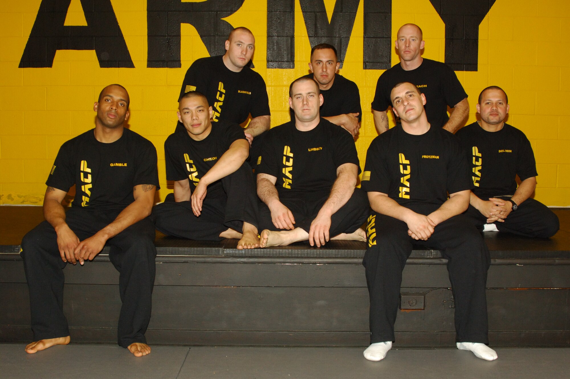 1st Battalion, 309th Regiment, 72nd Field Artillery Brigade Modern Army
Combatives Program Instructor Team: Sgt. Steven Blashfeild, Sgt.
1st Class Jorge Rosal, Sgt. 1st Class Joshua Beach, Sgt. Steven Gamble,
Staff Sgt. See Yong Cheow, Spc. James Lindsey, Cpl. Sonny Protzman, Sgt.
Gary Dolphin. Missing from photo: Sgt. Helder Nunes. (U.S. Army photo/Ryan Morton)
