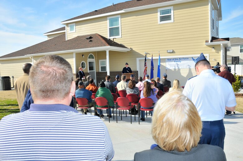 Home sweet homes Air Force's largest housing project done > Keesler Air
