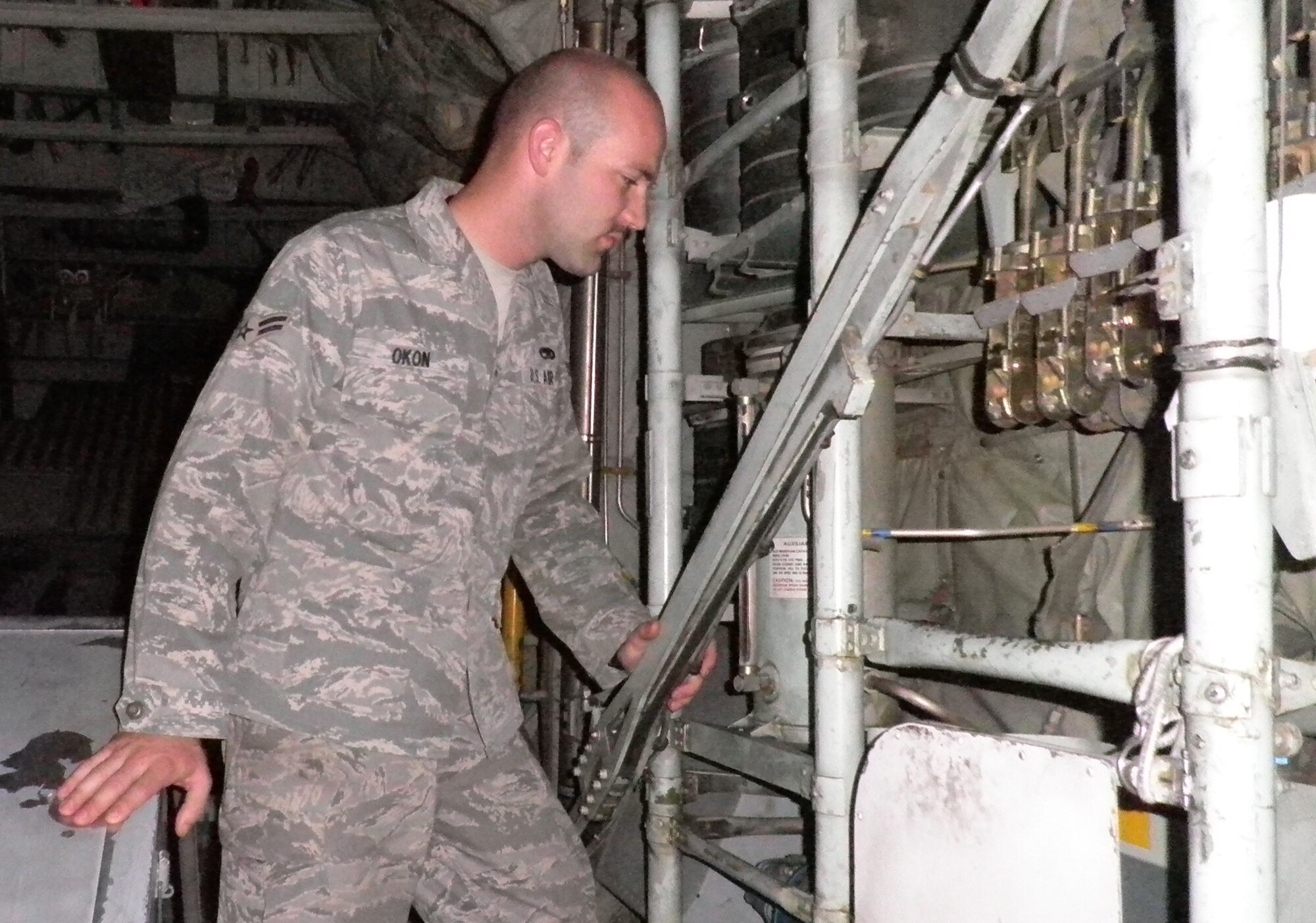 Airman 1st Class Jack Okon, 386th Expeditionary Aircraft Maintenance Squadron (U.S. Air Force photo/Released)     