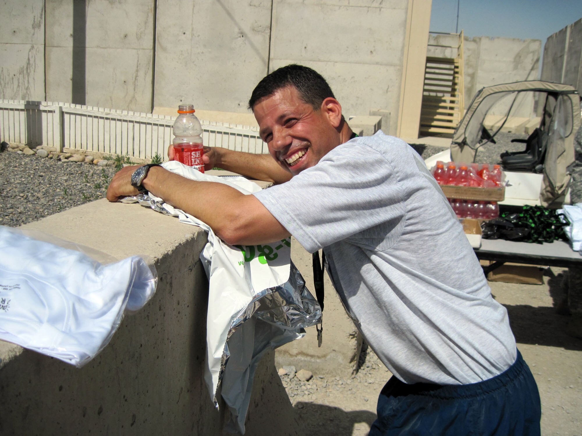 Kandahar, Afghanistan: and SSgt Daniel Rivera, a deployed personnel from the 45th Aerial Port Squadron proved just that as he ran the first annual Kandahar marathon on March 7, under the scorching Afghan sun. The event which attracted more than 300 runners was a first for the personnel at the airfield which allowed for some fun and physical challenge for participants and volunteers alike. (U.S. Air Force photo/Master Sgt. Stanley A. Bembo)