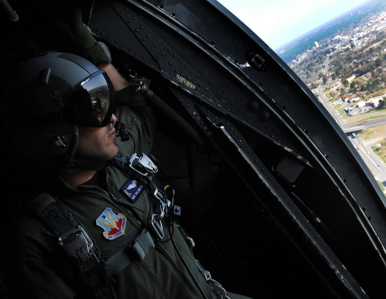 Aircraft, jumpers practice essential skills in training flight > Moody