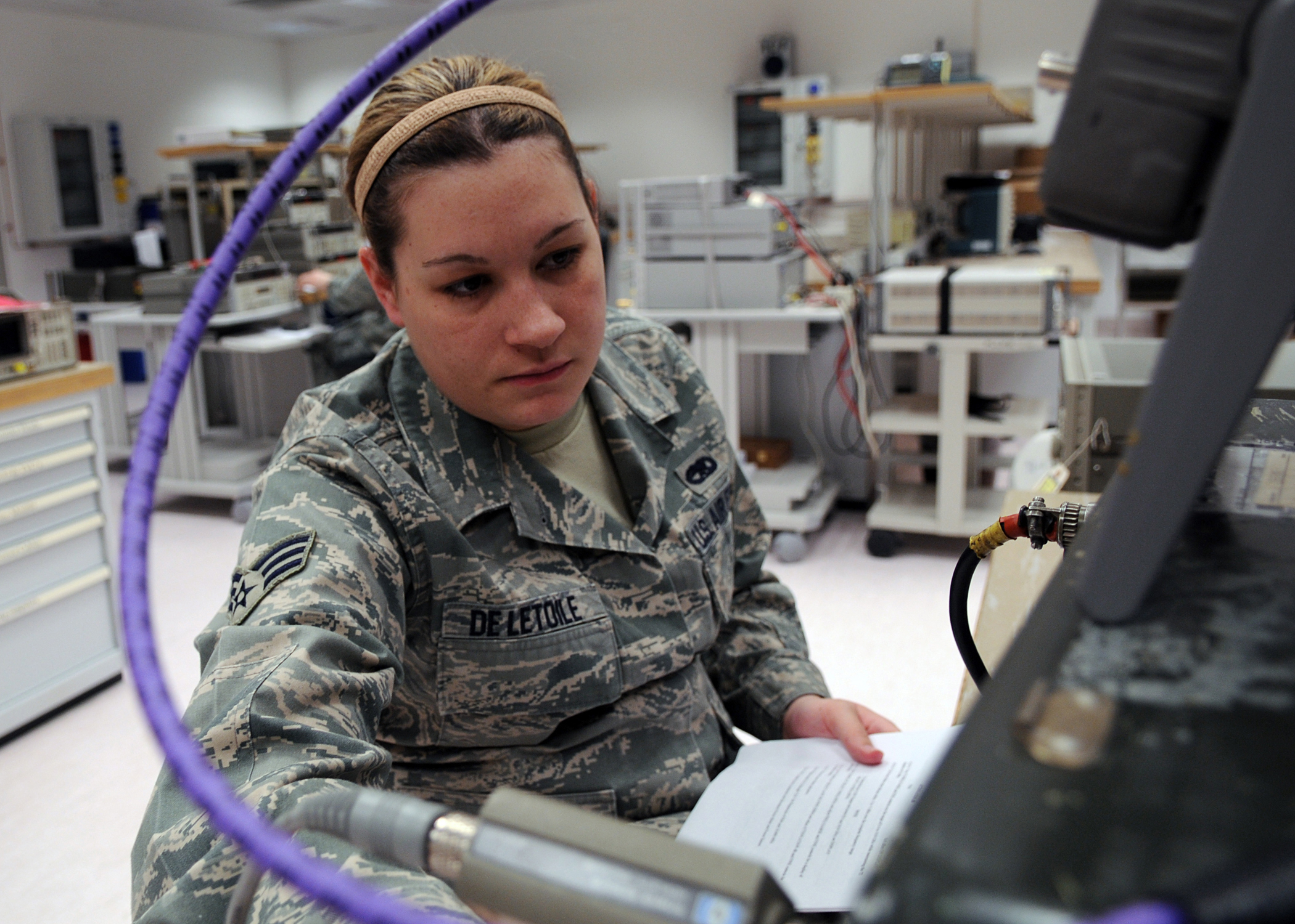 PMEL, equipment on target > Aviano Air Base > Display