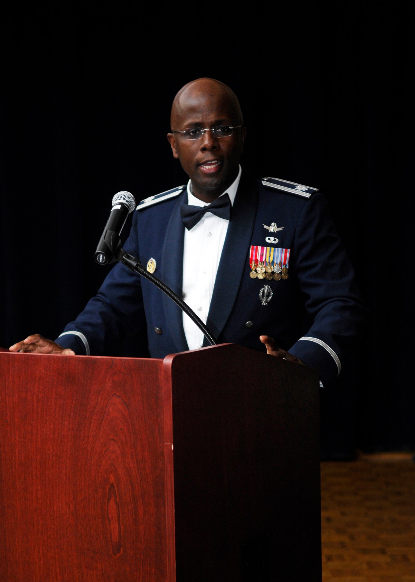 VANDENBERG AIR FORCE BASE, Calif. -- Guest speaker Lt. Col. John Taylor, an operations officer for the 30th Launch Group, motivates the newest graduates of the Airman Leadership School to go forward and lead during their graduation ceremony here Tuesday, March 23, 2010. Vandenberg’s ALS graduated 15 students this class. (U.S. Air Force photo/Senior Airman Heather R. Shaw)
