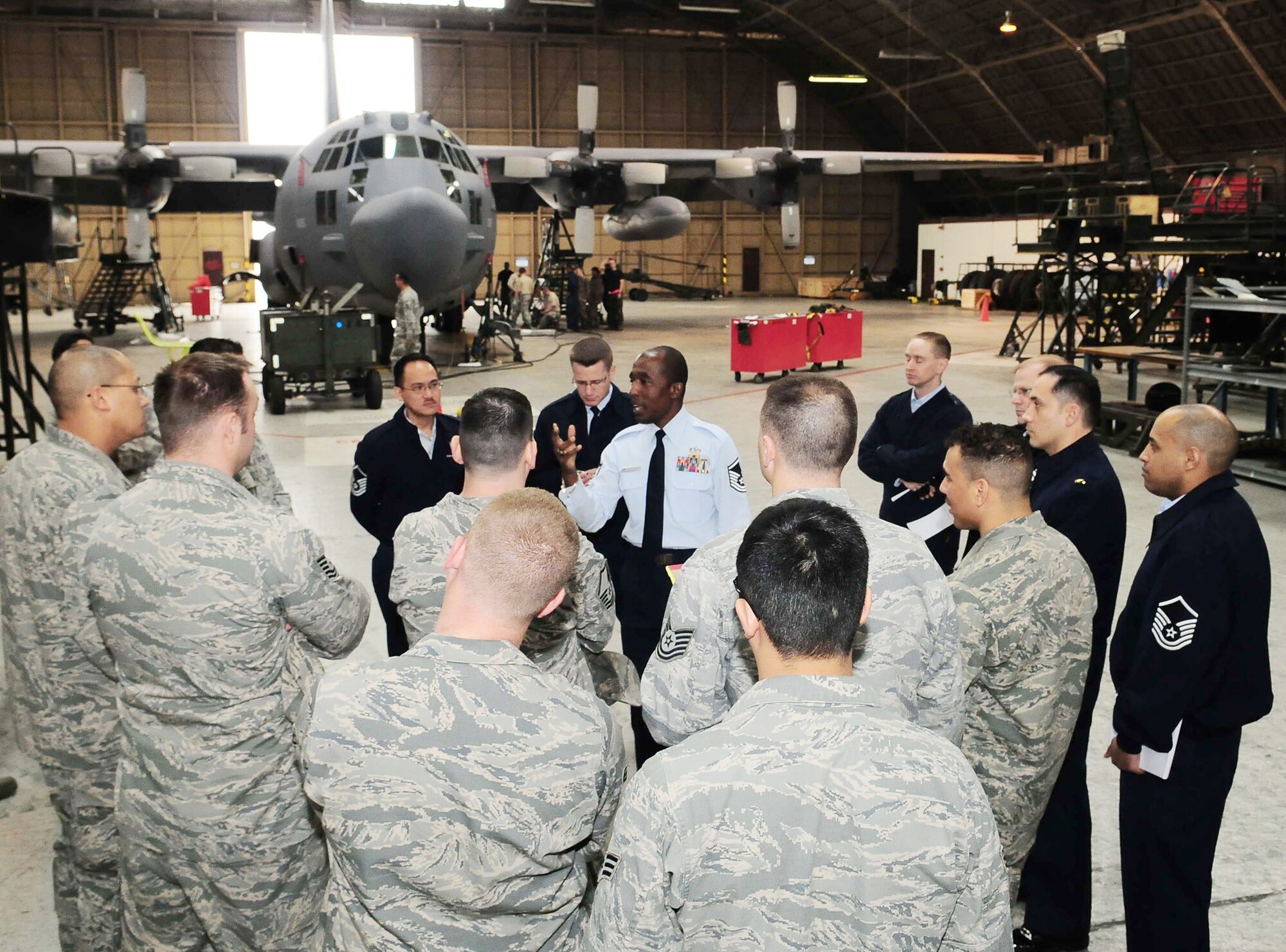 Master Sgt. Melvin Stewart briefs the rapid improvement event team on procedures of the isochronal inspection March 15, 2010, at Yokota Air Base, Japan. Sergeant Stewart is assigned to the 8th Fighter Wing at Kunsan AB, South Korea. (U.S. Air Force photo/Airman 1st Class Devin Doskey)