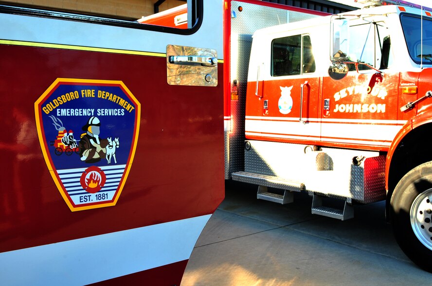 Goldsboro firefighters partnered with the 4th Civil Engineer Squadron fire department for annual training on Seymour Johnson Air Force Base, N.C., March 19, 2010. The training familiarized community fire departments with the aircraft flown by base personnel and their potential hazards. (U.S. Air Force photo/Senior Airman Rae Perry)