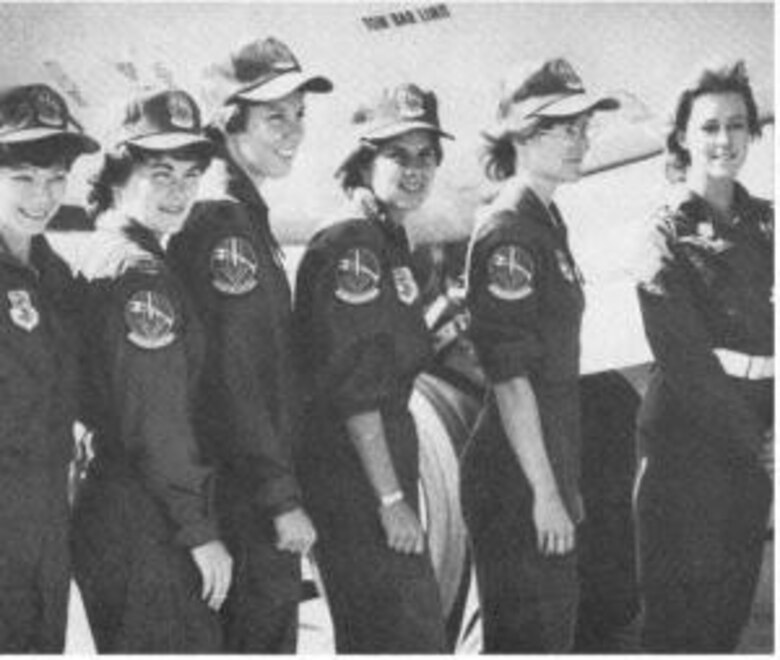 The first all-woman KC-135A Stratotanker ground and flight crew with Judy Ricks located on the far right. (U.S. Air Force photo)