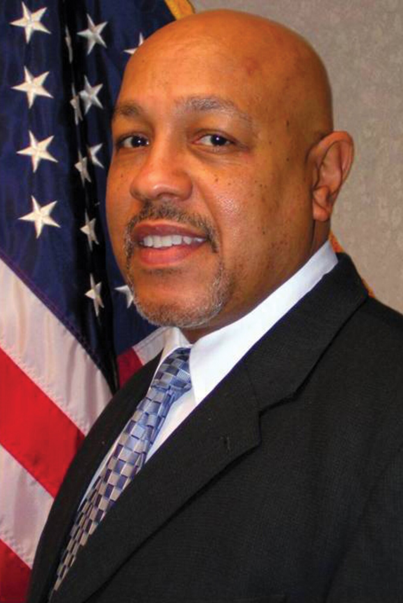 Mr. Ed Lee, Air Force Research Laboratory Historically Black Colleges and Universities/Minority Institutions program manager, earned Black Engineer of the Year Award Trailblazer honors during the BEYA Science, Technology, Engineering, and Mathematics Global Competitiveness Conference. (AFRL image)