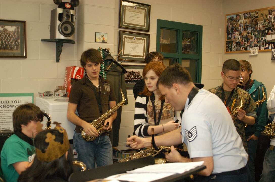 TSgt Ryan Janus with students at Brenham High School