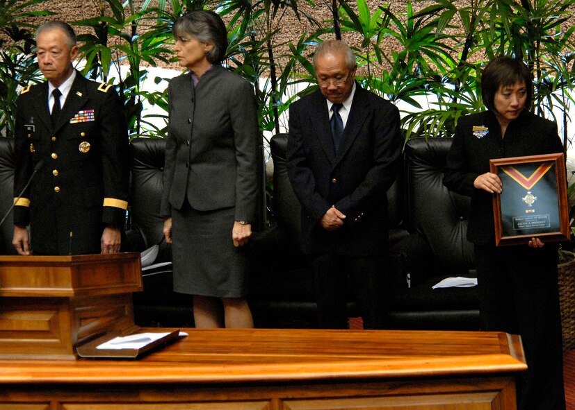 (Left to Right) Major General Robert G. F. Lee, Governor Linda Lingle, House Speaker Calvin K.Y. Say, and Senate President Colleen Hanabusa, prepares to present a Hawaii Medal of Honor posthumously to one of its 28 recipients during a special ceremony at the State Capitol, Honolulu, Hawaii, March 23, 2010.  The Hawaii Medal of Honor was created in 2005 to recognize the heroism of those members of the U.S. armed forces with links to Hawaii who are killed in action while serving our country as part of Operation Iraqi Freedom and Operation Enduring Freedom in Iraq and Afghanistan. The presentation of the Hawaii Medal of Honor was the first of its kind in the nation, and has become the model for similar ceremonies in other states. (U.S. Air Force photo/Tech. Sgt. Jerome S. Tayborn)