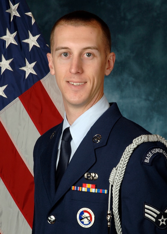 Honor Guard Spotlight: Senior Airman Ryan Yeager > Joint Base ...