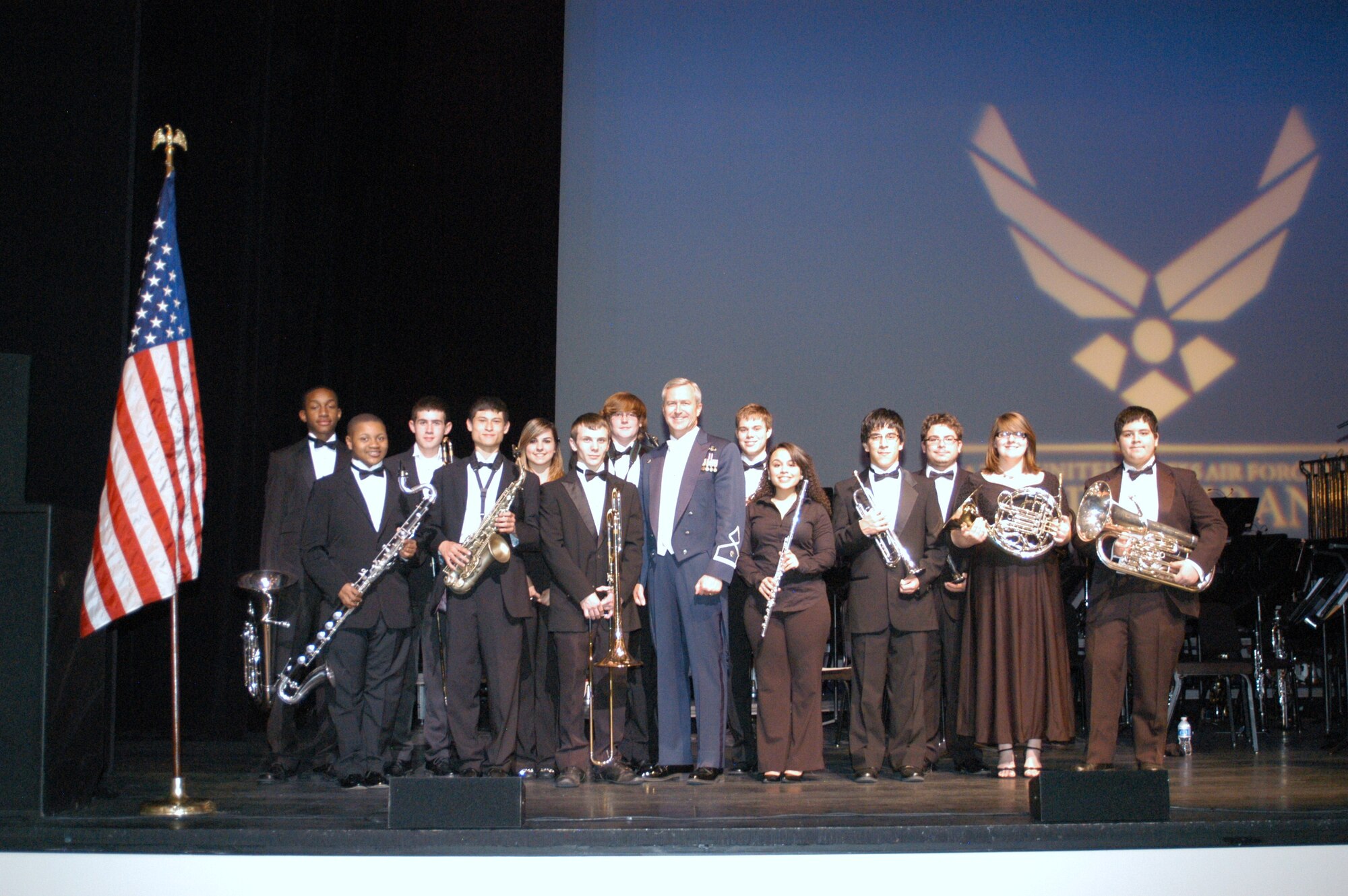 Students from Fort Worth, TX and Lt Col Lang