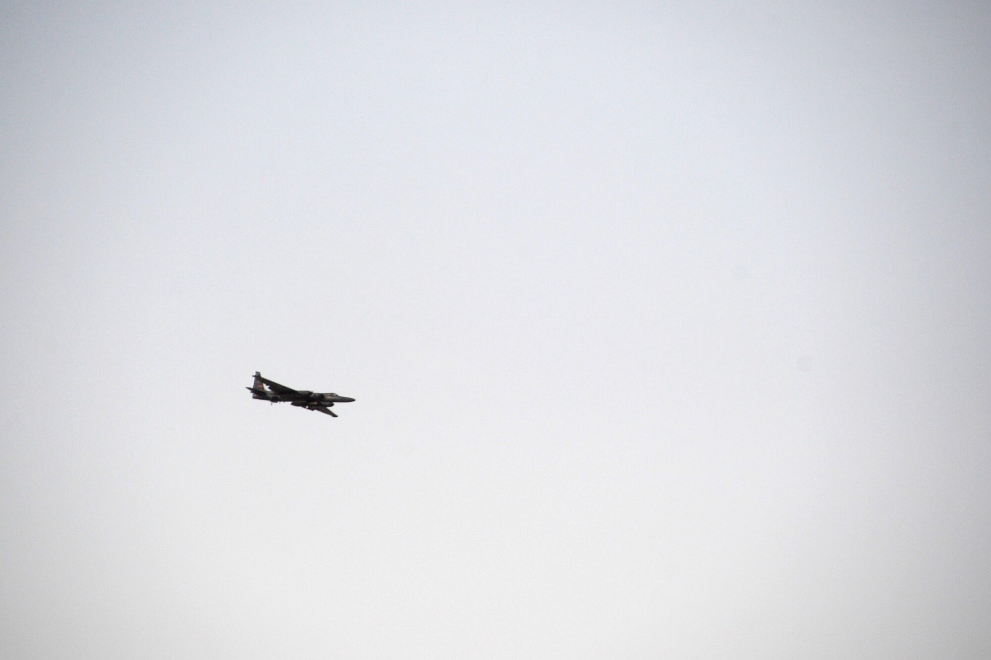 A U-2 Dragon Lady flies over 380th Air Expeditionary Wing at an undisclosed location in Southwest Asia on April 30, 2010. The 380th AEW, supports Operations Iraqi Freedom and Enduring Freedom and the Combined Joint Task Force-Horn of Africa. The 380th AEW is comprised of four groups and 12 squadrons and the wing's deployed mission includes air refueling, surveillance and reconnaissance in support of overseas contingency operations in Southwest Asia. (U.S. Air Force photo/Senior Airman Jenifer H. Calhoun/Released)
