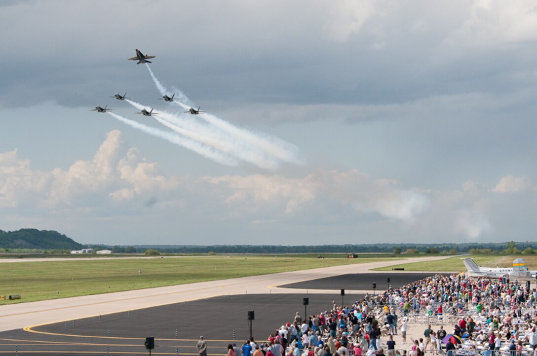 The Blue Angels perform at the Sound of Speed Air Show, hosted at the 139th Airlift Wing in St. Joseph, MO., May 2nd, 2010. (U.S. Air Force photo by Master Sgt. Shannon Bond/Released)