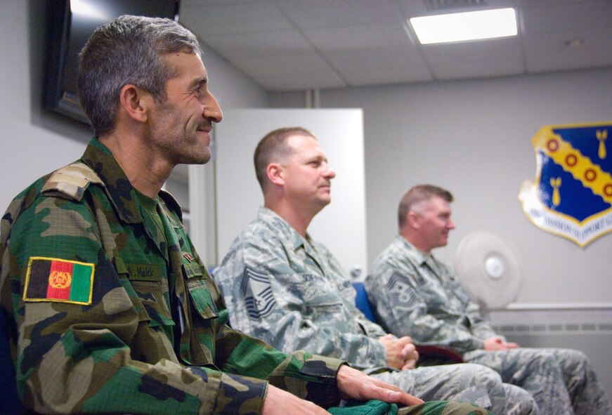 MAXWELL-GUNTER AIR FORCE BASE, Ala. – Sergeant Major Abdul Malik, Command Sergeant Major of the Afghan National Army Air Corps, listens to questions from U.S. Air Force Airmen attending First Term Airmen Center and Airman Leadership School at Maxwell Air Force Base, Ala., in July 2009. The sergeant major visited the base as part of a fact-finding mission to help build up training and evaluation programs, and professional development for the Afghan Corps. (U.S. Air Force photo/Melanie Rodgers Cox)