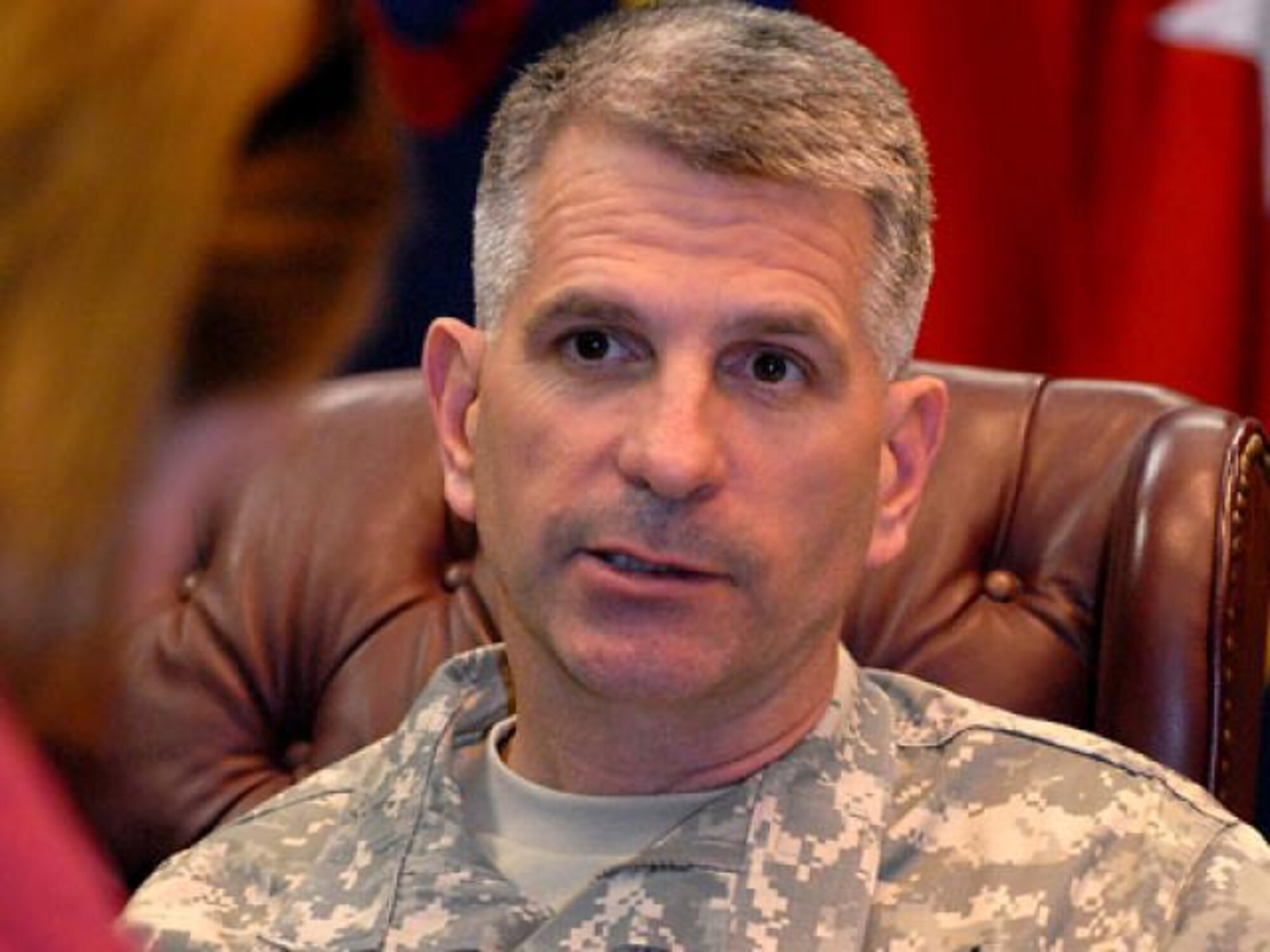 Lt. Gen. Michael Oates, director of the Joint Improvised Explosive Device Defeat Organization, talks about what is being done concerning the improvised explosive device threat in Afghanistan and what steps are being taken to improve equipment and detection. The general spoke at the Combined Arms Center commander's conference room at Fort Leavenworth, Kan April 27. (U.S. Army photo/Prudence Siebert)