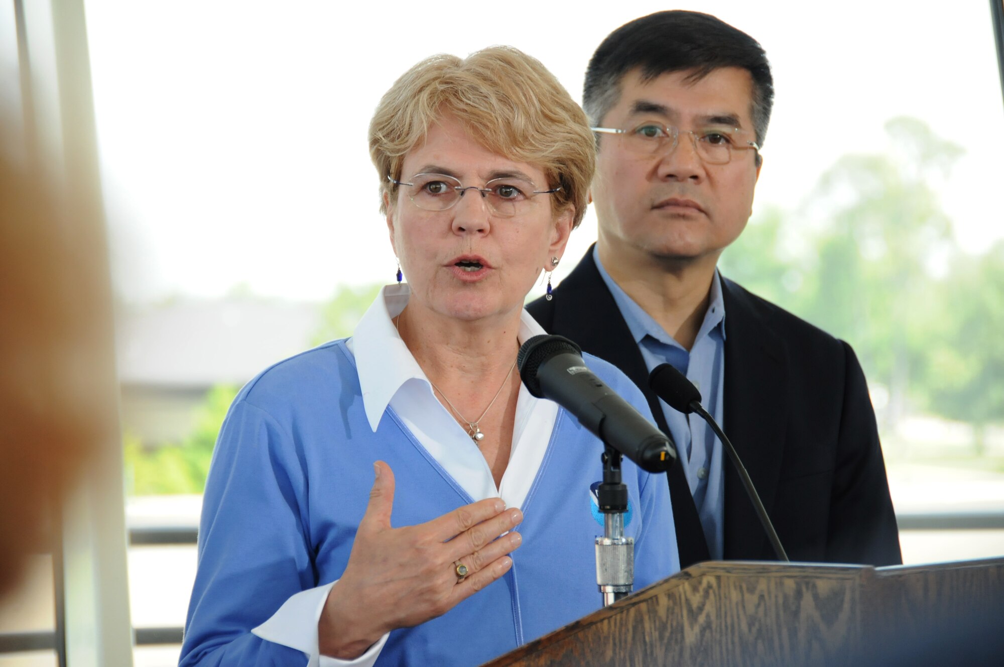Janet Napolitano, Department of Homeland Security secretary, Gary Locke, Department of Commerce secretary, Jane Lubchenco, NOAA administrator, and Haley Barbour, Mississippi governor held a press conference at Keesler Air Force Base's Weather observatory tower May 6. The press conference was to discuss their continued oversight of BP's efforts to plug the leak and contain the oil spill in the Gulf of Mexico, emphasizing the interagency coordination in place.   (U.S. Air Force photo by Kemberly Groue)


