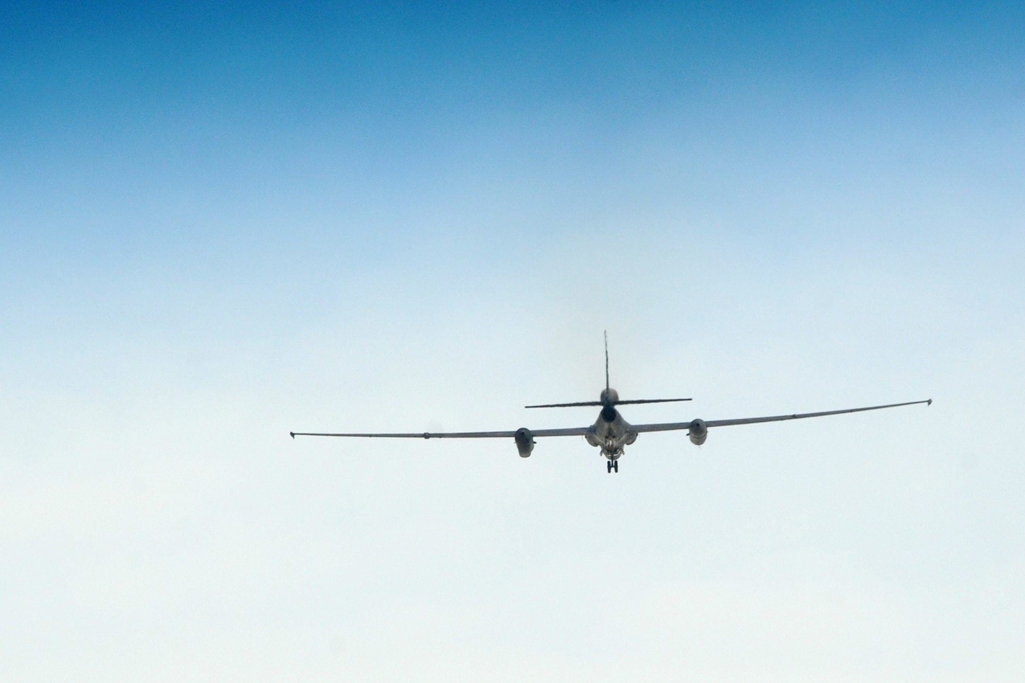 A U-2 Dragon Lady flies over 380th Air Expeditionary Wing at an undisclosed location in Southwest Asia on May 5, 2010. The 380th AEW, supports Operations Iraqi Freedom and Enduring Freedom and the Combined Joint Task Force-Horn of Africa. The 380th AEW is comprised of four groups and 12 squadrons and the wing's deployed mission includes air refueling, surveillance and reconnaissance in support of overseas contingency operations in Southwest Asia. (U.S. Air Force photo/Senior Airman Jenifer H. Calhoun/Released)
