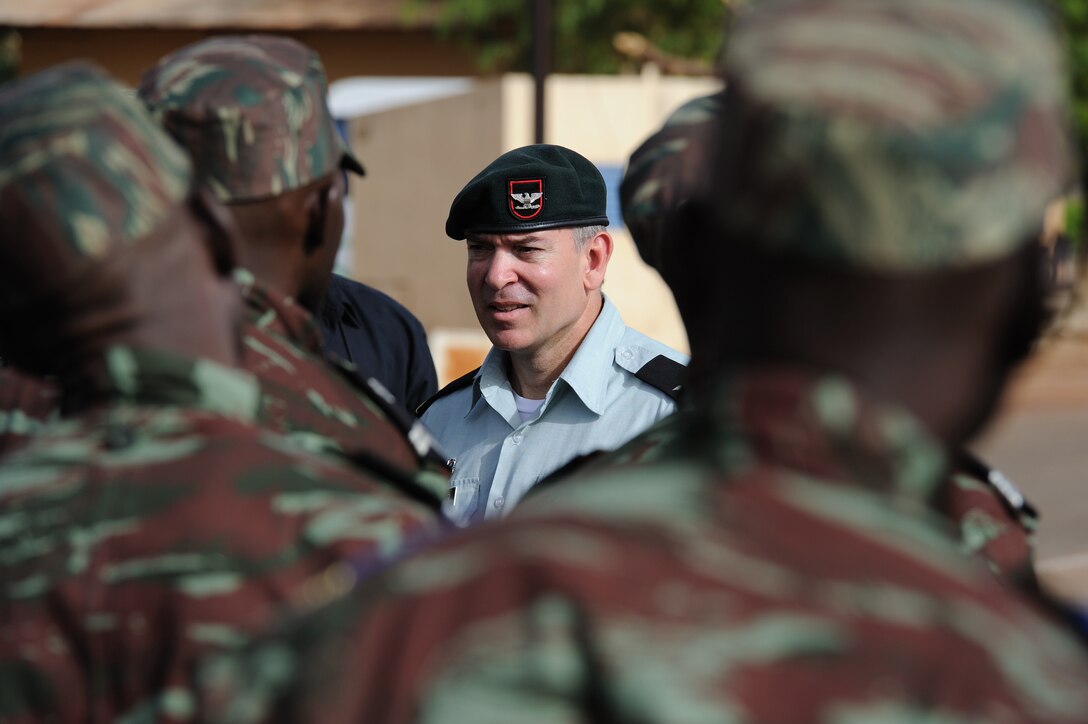 U.S. Army Col. Kurt Crytzer, commander of Joint Special Operations Task Force Trans Sahara and U.S. commander for the Multi-National Coordination Center, addresses Burkinabe soldiers prior to their deployment to Mali in support of Exercise Flintlock 10, May 1, 2010, Ouagadougou, Burkina Faso. 