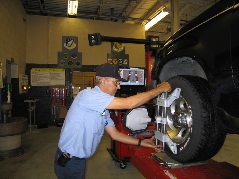 New computerized wheel alignments at Seymour > Seymour Johnson Air
