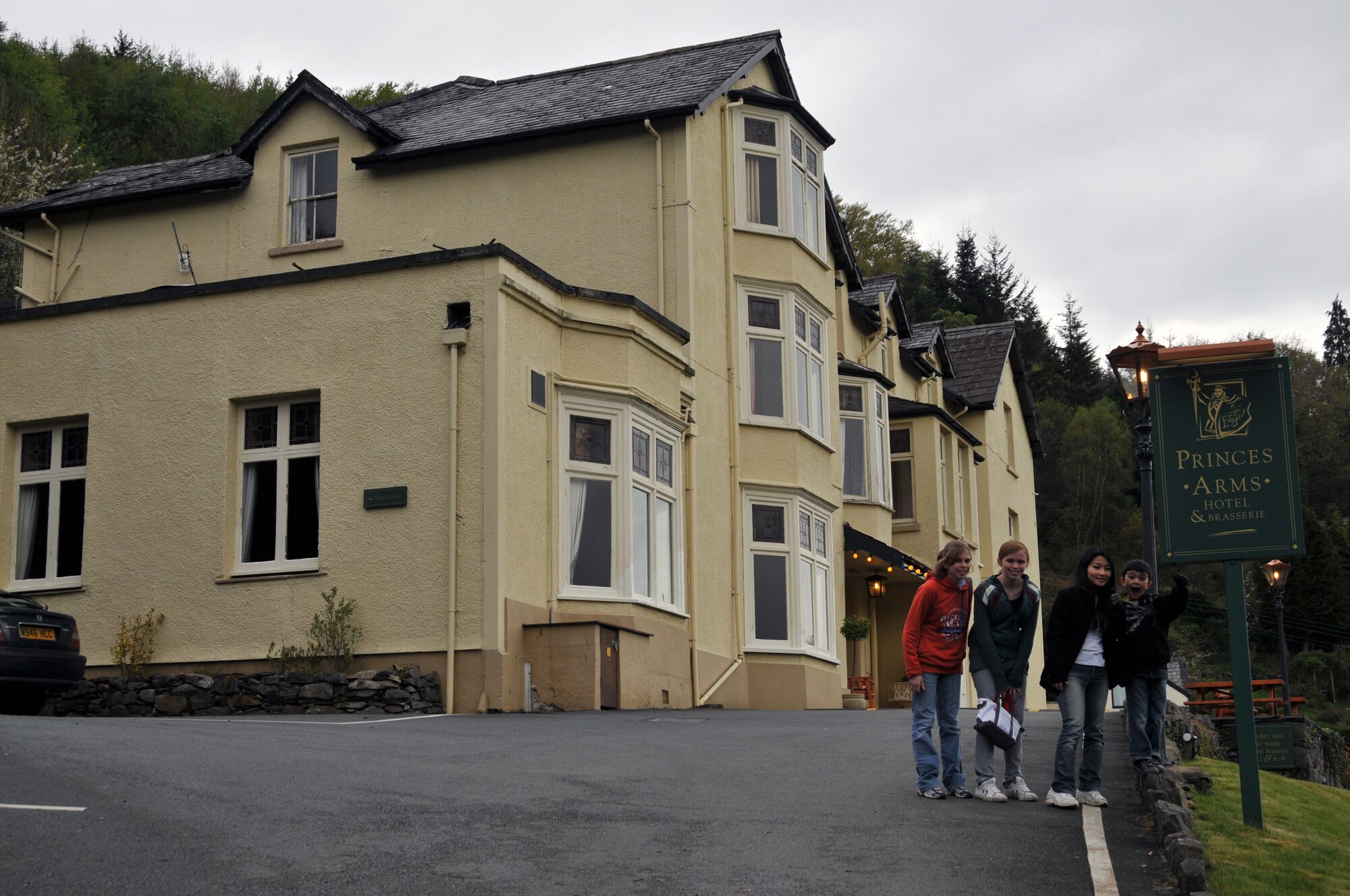 SNOWDONIA, Wales – The Wallace family checks into the Princes Arms Hotel, Wales, May 2. The RAF Mildenhall-based family toured the Snowdonia National Park, including the small traditional weaver-village of Trefriw and Conwy, home to the 14th century Conwy Castle. (U.S. Air Force photo/ Tech. Sgt. Kevin Wallace)