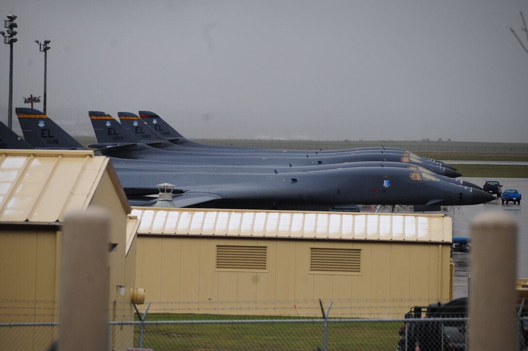 ELLSWORTH AIR FORCE BASE, S.D. – During a phase II Operational Readiness Exercise, B-1B Lancers sit lined up, May 12.  The exercise tested Airmen across the base on their ability to operate in a deployed environment. (U.S. Air Force photo/Airman 1st Class Anthony Sanchelli)