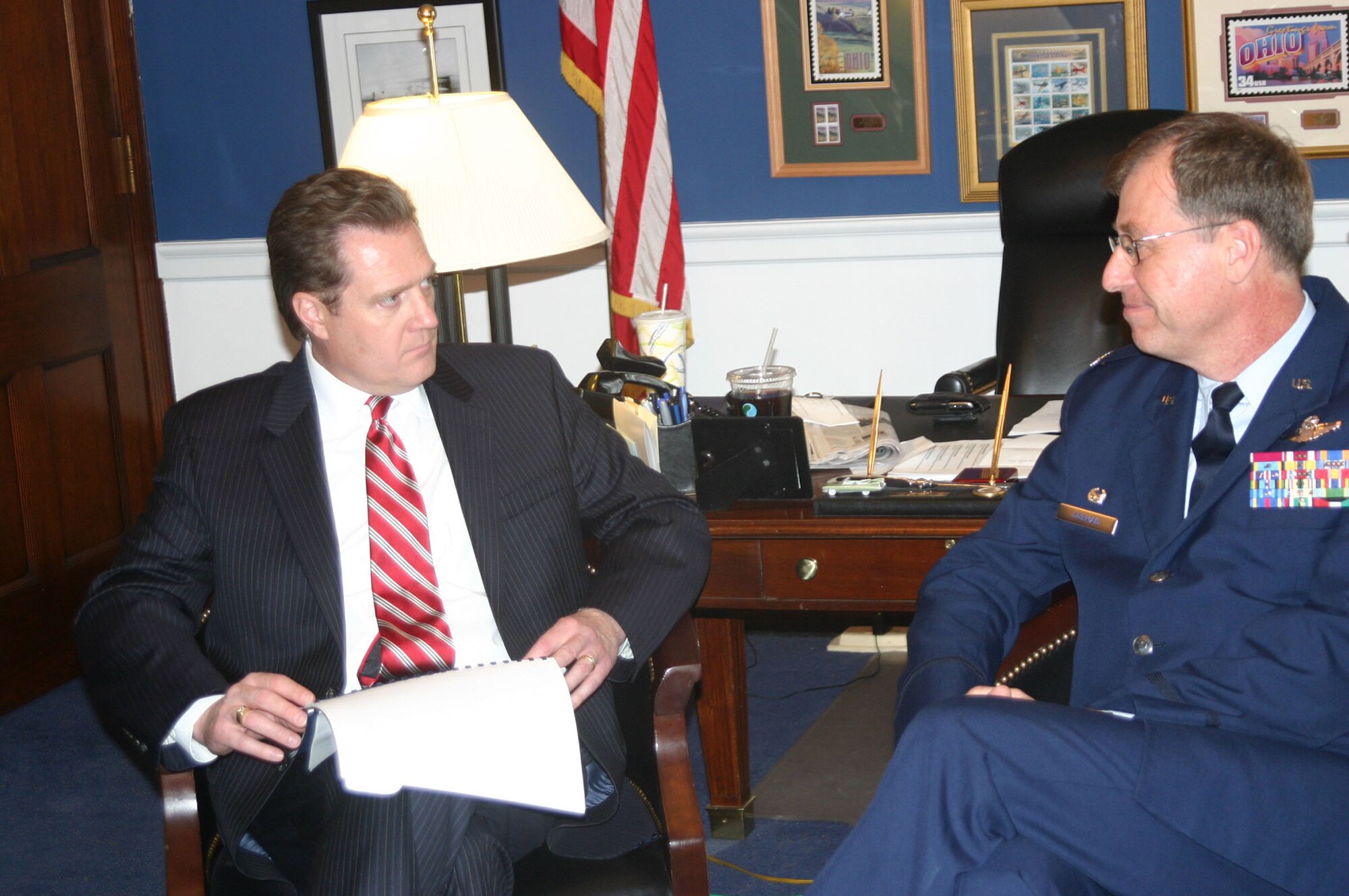 WRIGHT-PATTERSON AIR FORCE BASE, Ohio – Congressman Michael Turner, the Ohio 3rd District Representative to the United States Congress, discusses issues that affect the 445th Airlift Wing and Air Force Reserve Command during a visit April 28 with Col. Stephen Goeman, 445th Airlift Wing commander. The annual Commander Congressional visit allowed Colonel Goeman and Chief Master Sgt. Peri Rogowski, 445 AW Command Chief, to meet with congressional leaders from Ohio, Kentucky and Indiana. (U.S. Air Force photo/Maj. Cynthia Harris)