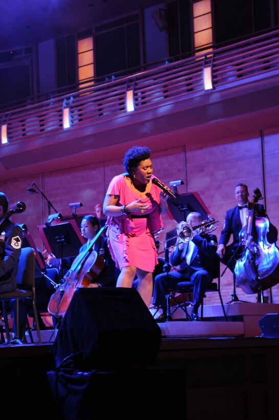 The United States Air Force Band performs with “American Idol” finalist Melinda Doolittle, during a dress rehearsal broadcast taping of “America’s Veteran’s – A Musical Tribute” May 13 at the Music Center, Strathmore, Bethesda, Md. Another taping is 8-11 p.m. May 14. The fourth annual broadcast taping features Grammy-award winning singer and songwriter Peter Cetera, Melinda Doolittle, the country music group Lonestar, and several Air Force Band performing groups. Award-winning actor Blair Underwood narrates. (U.S. Air Force photo by Thomas Dennis)