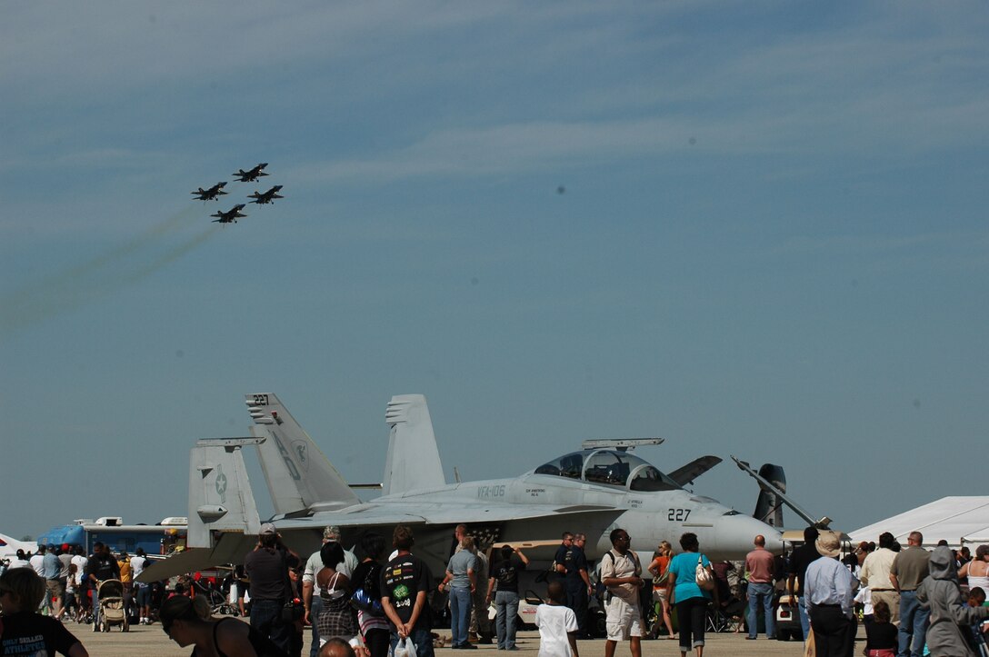 JOINT BASE ANDREWS, Md. -- The Navy Blue Angels, the Navy’s aerial demonstration team, perform during the 2010 Joint Service Open House May 15 here. This year the Blue Angels will perform about 68 shows at 35 locations for more than eight million spectators. JSOH offers an opportunity for service members to meet and thank the public for their support and to show them America’s skilled military. 
(US Navy photo by Mass Communication Specialist Second Class George Trian)