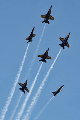 JOINT BASE ANDREWS, Md. - The Navy Blue Angels, the Navyís aerial demonstration team, perform during the 2010 Joint Service Open House May 15 here. This year the Blue Angels will perform about 68 shows at 35 locations for more than eight million spectators. JSOH offers an opportunity for service members to meet and thank the public for their support and to show them Americaís skilled military. (U.S. Air Force photo by Staff Sgt. Renae L. Saylock)
