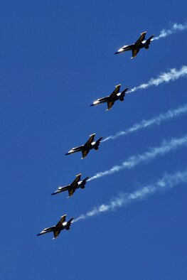 JOINT BASE ANDREWS, Md. - The Navy Blue Angels, the Navyís aerial demonstration team, perform during the 2010 Joint Service Open House May 15 here. This year the Blue Angels will perform about 68 shows at 35 locations for more than eight million spectators. JSOH offers an opportunity for service members to meet and thank the public for their support and to show them Americaís skilled military. (U.S. Air Force photo by Staff Sgt. Renae L. Saylock)