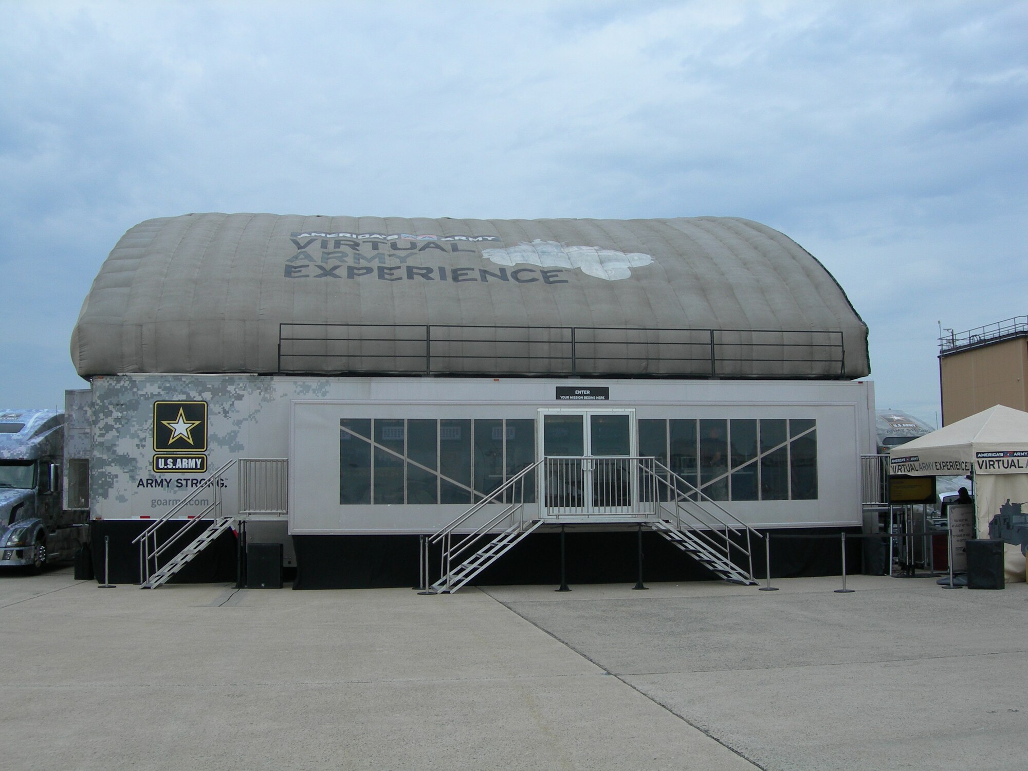 The Virtual Army Experience sits idle waiting for its first tour May 15, 2010 at the 2010 Joint Service Open House at Joint Base Andrews. The VAE is expected to have 2,100 visitors by the close of the 3-day event. (U.S. Air Force photo by Aletha Frost)