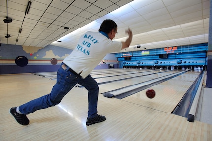 Senior Master Sgt. (ret) Dan Jones, set a house record for the Randolph bowling center with a three game average of 856 April 19. On the way to this record Jones bowled 23 consecutive strikes which included one perfect game. (U.S. Air Force photo/Steve Thurow)