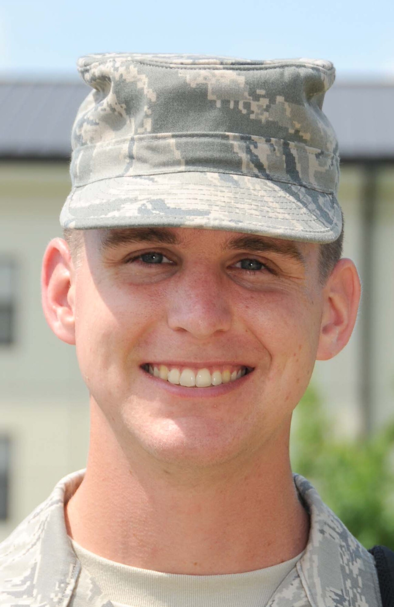 Airman 1st Class Kyle Head graduated from the 335th Training Squadron’s weather forecaster course with a perfect score.  Airman Head, who’s from San Diego, will be stationed with the 21st Operational Weather Squadron, Sembach Air Base, Germany.  (U.S. Air Force photo by Kemberly Groue)