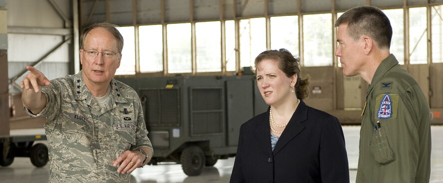 Lt. Gen. Frank G. Klotz, commander of Air Force Global Strike Command, discusses B-52 Stratofortress sustainment and modernization issues May 20 with Undersecretary of the Air Force Erin C. Conaton during her visit to Barksdale Air Force Base, La.   Col. Daniel Kosin, the AFGSC chief of standardization and evaluation, looks on.  (U.S. Air Force photo/Senior Airman Chad Warren)