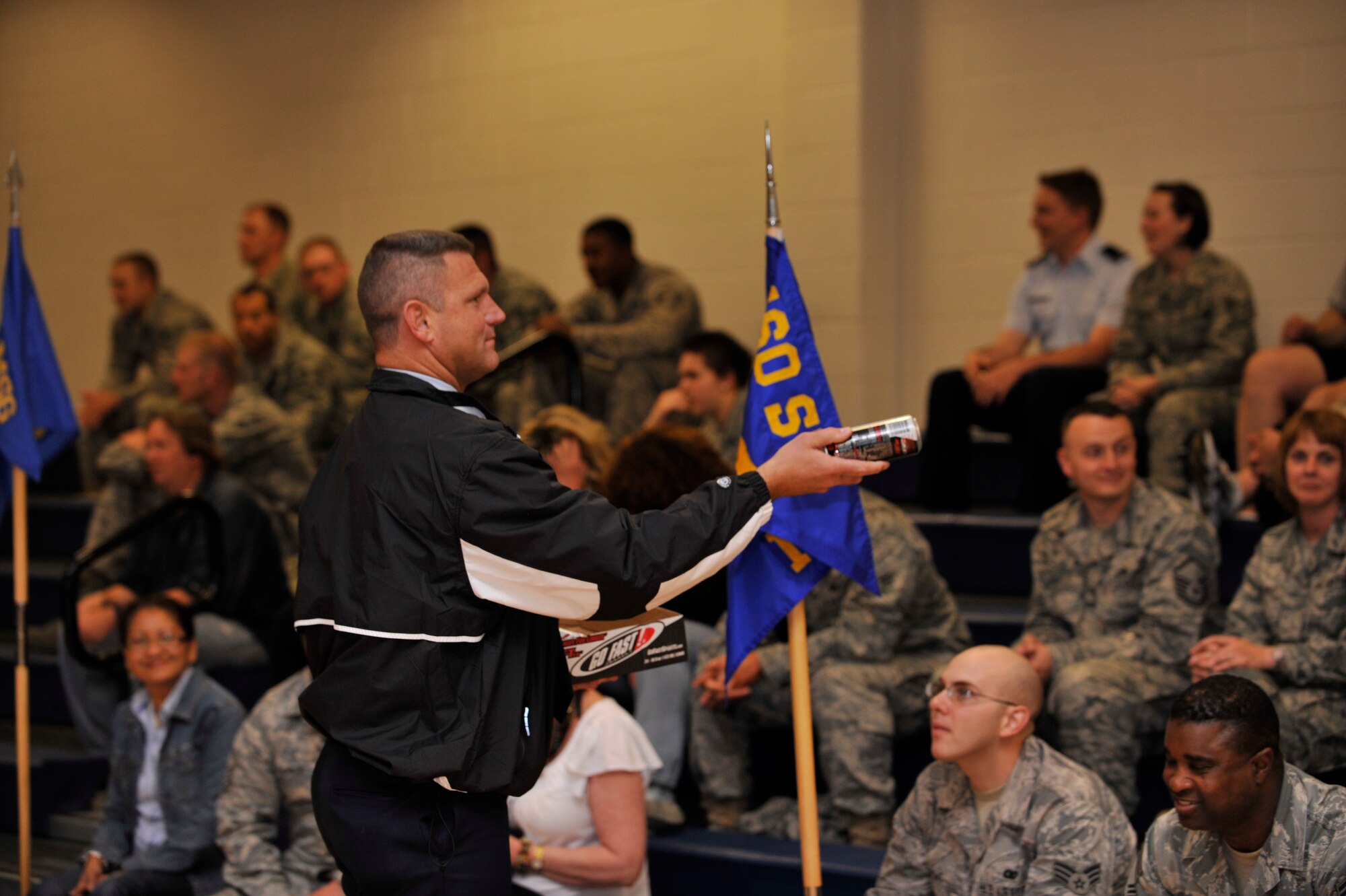 BUCKLEY AIR FORCE BASE, Colo. -- Col. Trent Pickering, 460th Space Wing vice commander, hands out refreshments at the Buckley Guardian Challenge Pep Rally. Team Buckley will compete against multiple bases during the upcoming Guardian Challenge 2010 competition in Colorado Springs. (U.S. Air Force photo by Airman 1st Class Paul Labbe)

