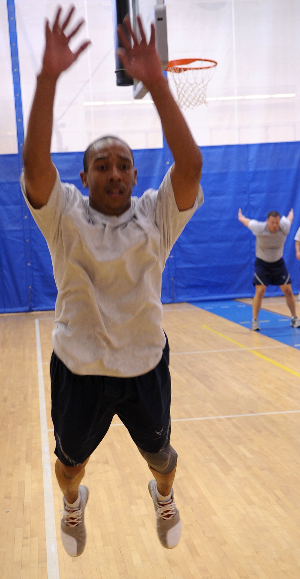 LANGLEY AIR FORCE BASE, Va. – Staff Sgt. Alvin Henson, 633 Civil Engineer Squadron SABER project manager, participates in Prism sports May 18.  Prism Sports is a high intensity workout designed to develop an athlete’s power, movement biomechanics, and strength while also reducing the likelihood of non-contact injury by teaching correct exercise technique, increasing lean body mass, gaining strength and flexibility, correcting postural deviations, and developing the body’s metabolic energy system.  (U.S. Air Force Photo/Staff Sgt. Christina M. Styer)