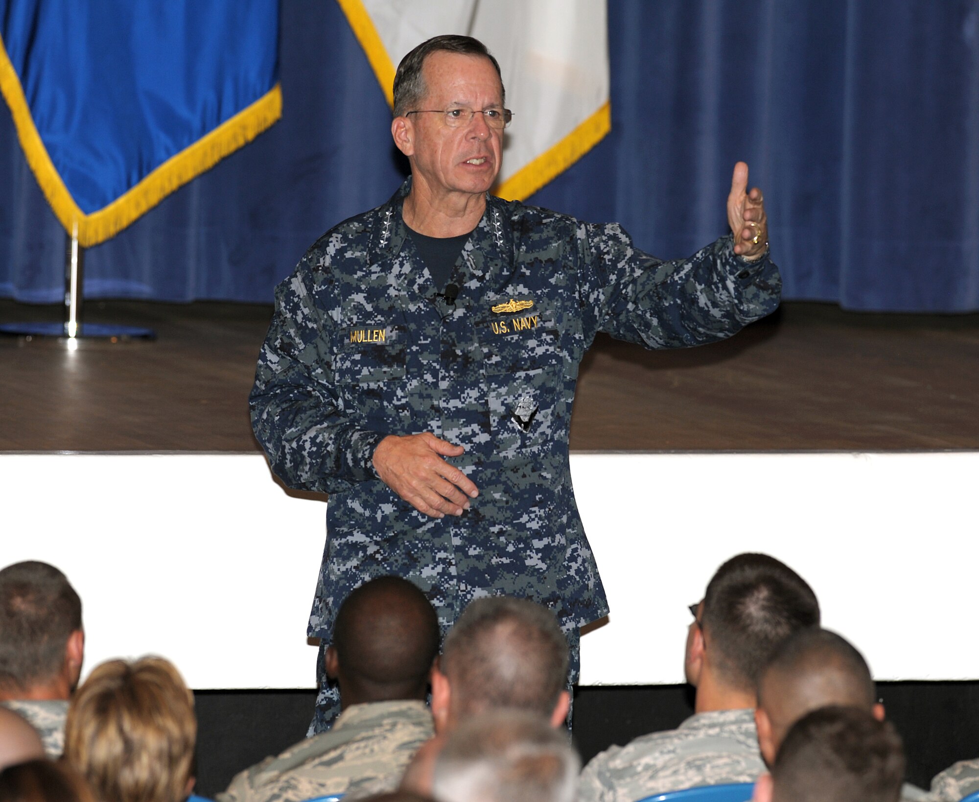 PETERSON AIR FORCE BASE, Colo. -- Admiral Mullen; Chairman Joint Chiefs of Staff; addresses Airmen from Peterson AFB; CO during an open forum.