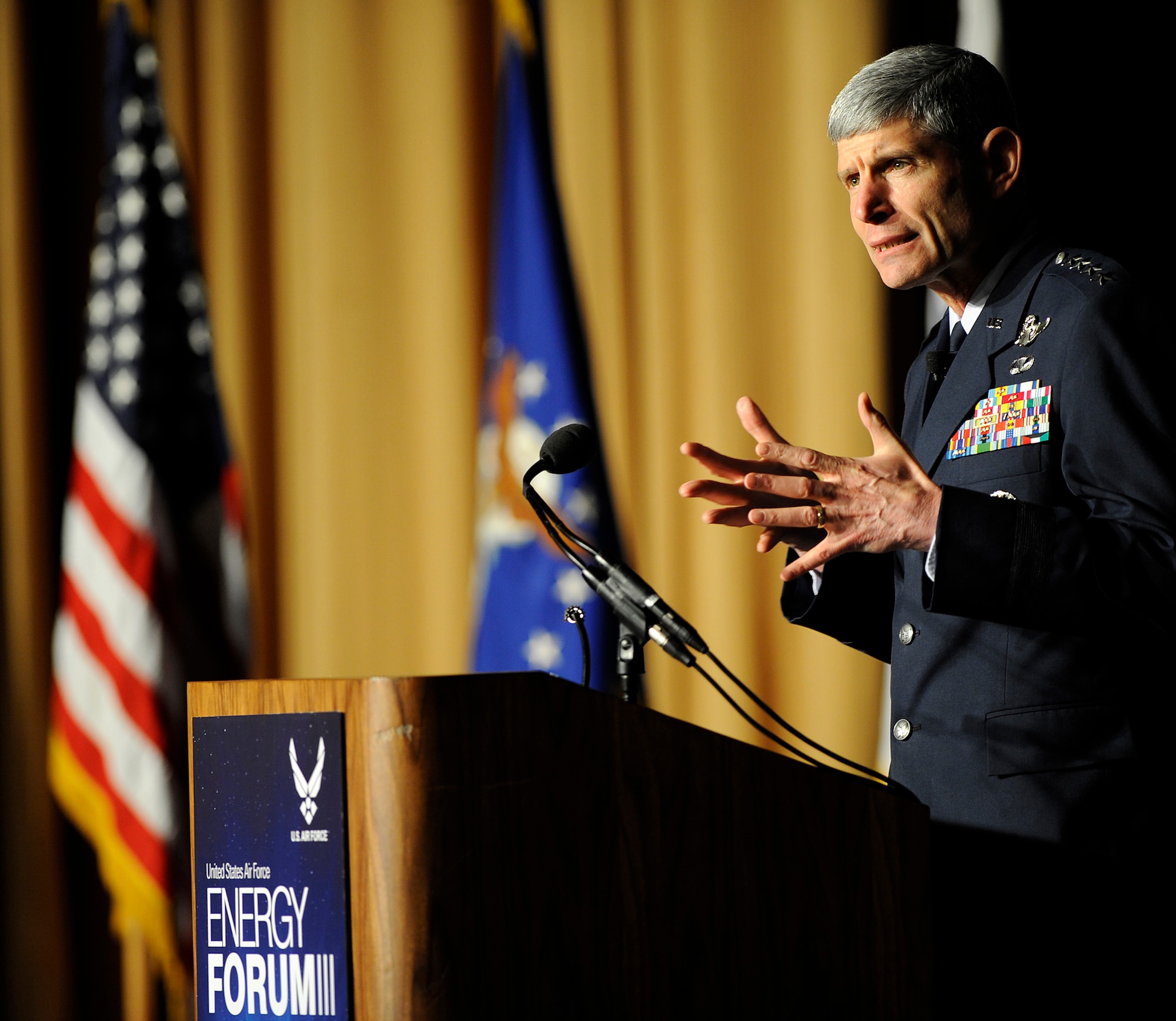 Air Force Chief of Staff Gen. Norton Schwartz talks at the U.S. Air Force Energy Forum May 28, 2010, in Washington, D.C.  General Schwartz urged the integration of energy efficiency and conservation into all aspects of the service's mission.  (U.S. Air Force photo/Scott M. Ash)   