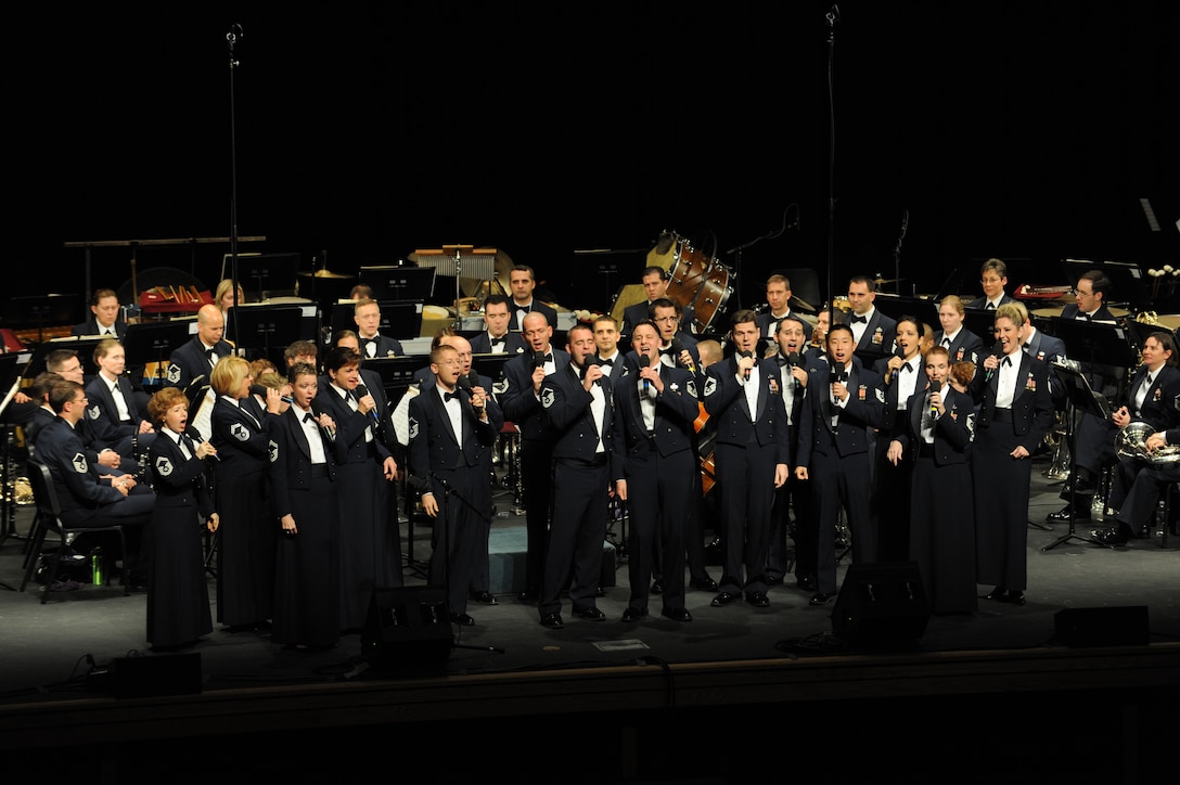 LAMPETER, Pa. -- The Singing Sergeants of The U.S. Air Force Band perform Oct. 16 at the Lampeter-Strasburg Performing Arts Center, Lampeter, Pa. The performance was the 11th in the Band’s three-week 2010 Fall Tour. (U.S. Air Force photo by Senior Airman Christopher Ruano) 