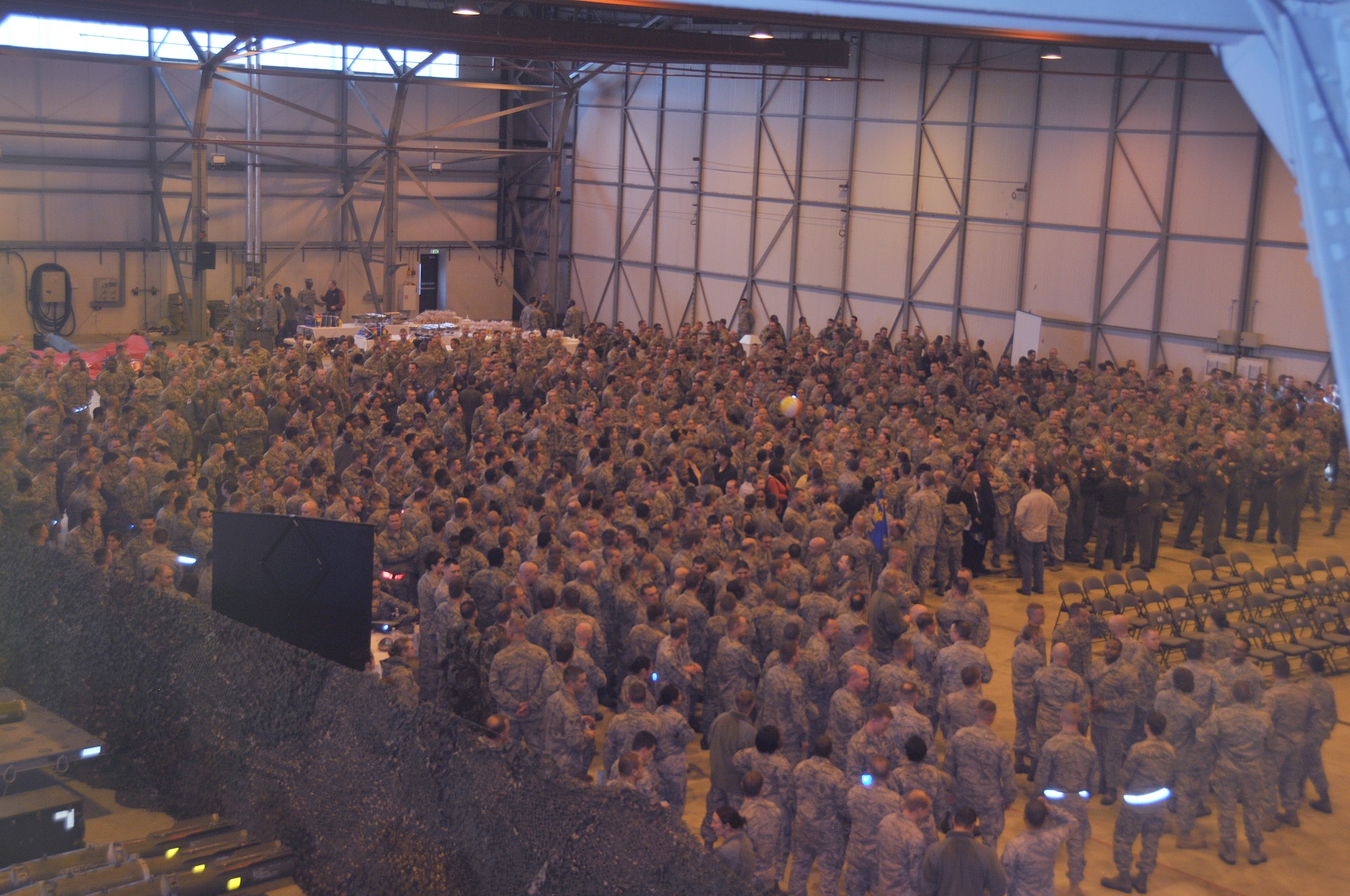 ROYAL AIR FORCE LAKENHEATH, England – The 48th Fighter Wing gathered to learn the results of the Operational Readiness Inspection in Hangar 6, Nov. 5.  The wing garnered an outstanding rating, which hasn’t happened in 24 years in all of U.S. Air Forces in Europe.  (U.S. Air Force photo/Staff Sgt. Connor Estes)