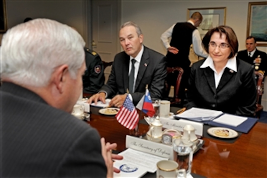 Slovenian Minister of Defense Ljubica Jelusic (right) meets with Secretary of Defense Robert M. Gates (left) in the Pentagon for security discussions on a broad range of issues on Nov. 5, 2010.  Jelusic is accompanied by the Slovenian Ambassador to the United States Roman Kirn (2nd from left).  
