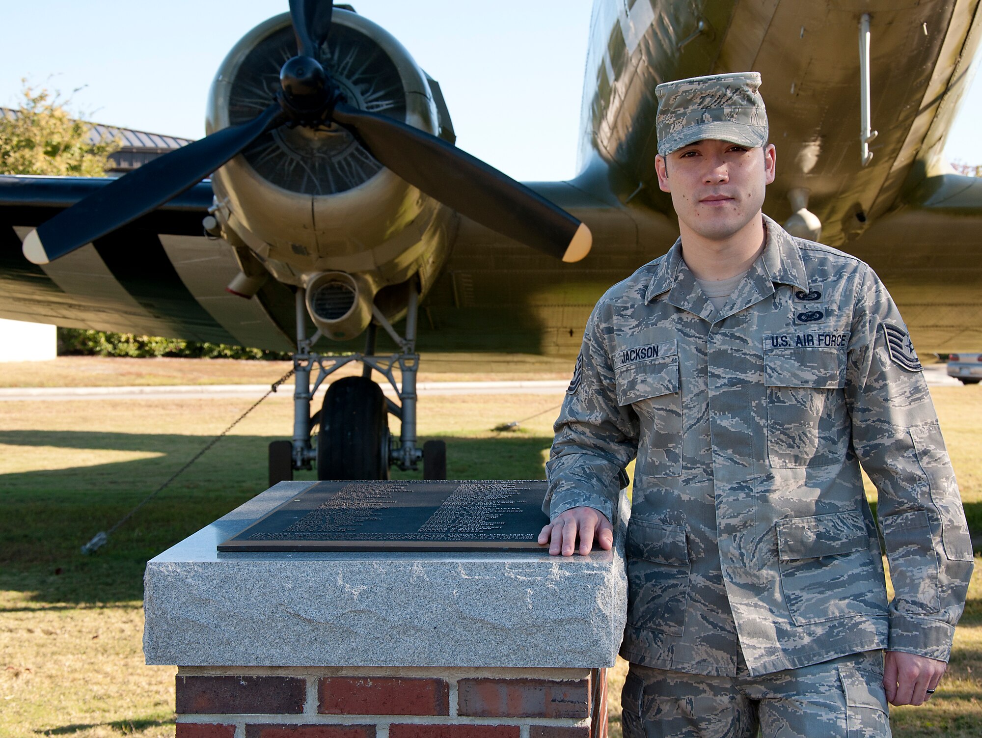 Tech. Sgt. David A. Jackson, a reserve recruiter with the 315 Airlift Wing, Joint Base Charleston, S.C. (U.S. Air Force Photo/Airman 1st Class Robert Pilch)

