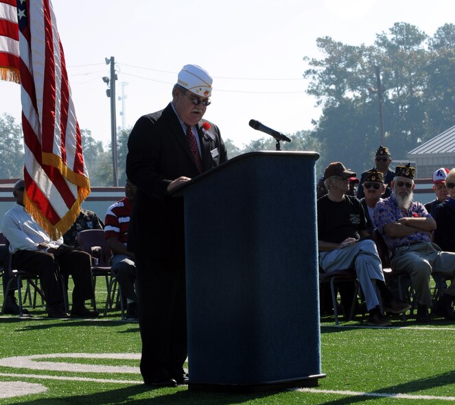 VALDOSTA, Ga. -- Phil Youngblood, master of ceremonies, gives the opening remarks during the Veteran’s Day ceremony at Lowndes High School Nov. 11. Mr. Youngblood, along with other veterans, spoke to the teachers, students and local community during the ceremony. (U.S. Air Force photo/Airman 1st Class Douglas Ellis)(RELEASED)