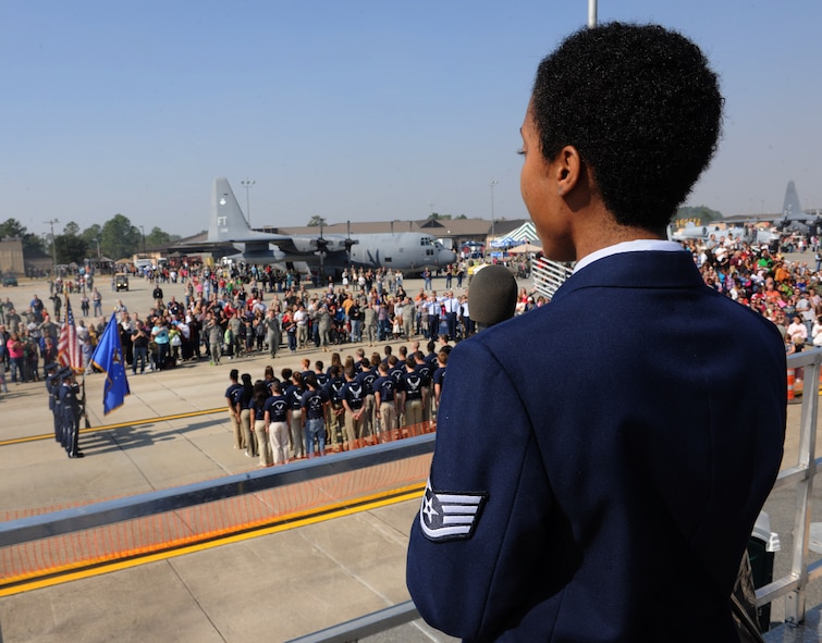 MOODY AIR FORCE BASE, Ga. -- Staff Sgt. Ceressa Rice, Air Force ROTC Detachment 172 NCO in-charge, sings the National Anthem at the beginning of Moody’s Community Appreciation Day Air Show Nov. 13. Approximately 20,000 people from Georgia and north Florida came to enjoy the air show presented by the 23rd Wing and 93rd Air Ground Operations Wing.(U.S. Air Force photo/Airman 1st Class Benjamin Wiseman)(RELEASED)