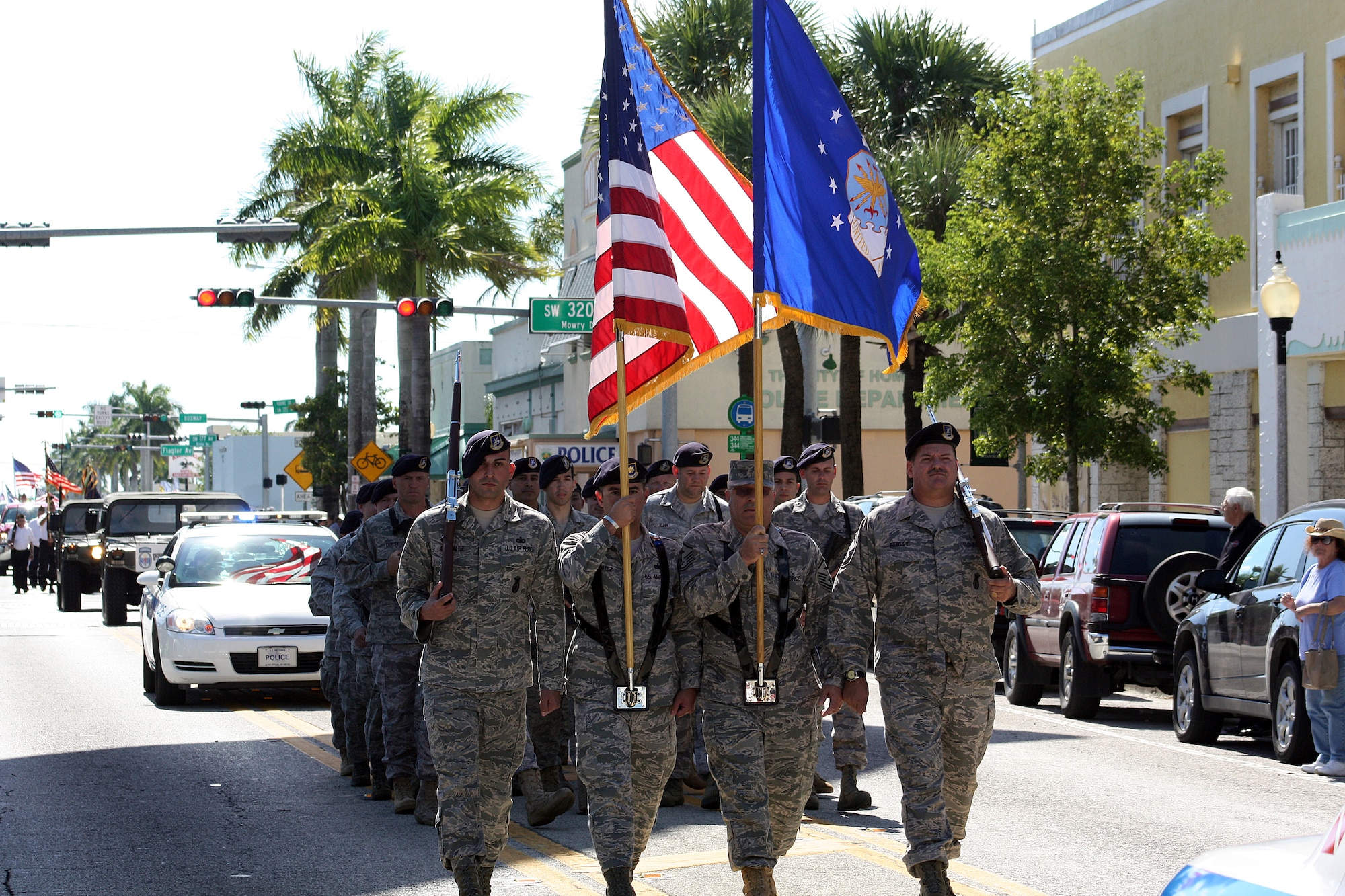 SOCSOUTH and Air Force Reservists participate in Homestead Veterans Day ...