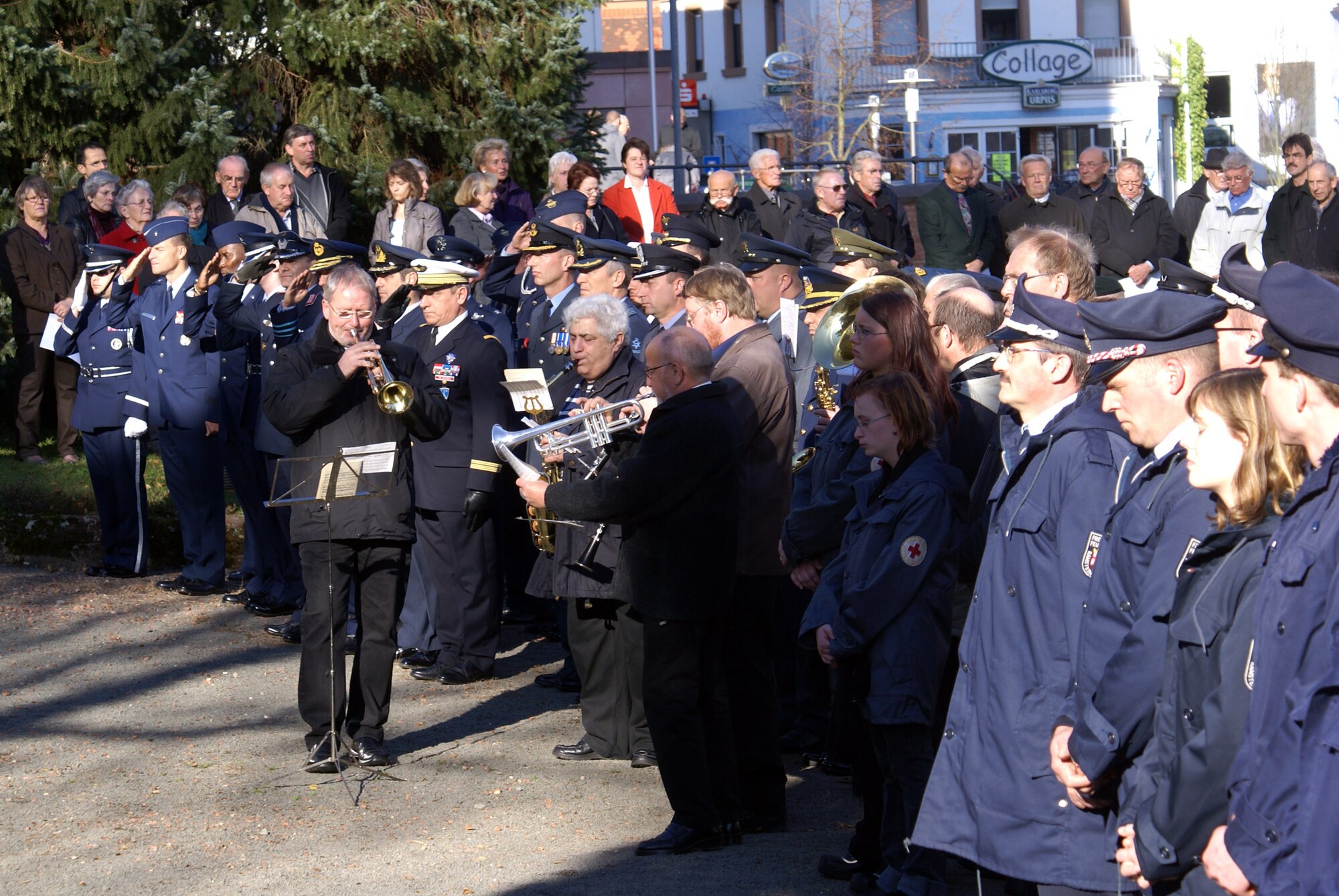 Germans, U.S. servicemembers and military members from 13 other nations
attend the National Day of Mourning celebration in Ramstein-Miesenbach, Germany, Nov.14. The day is dedicated to the memory of those who lost their lives during World War I and II as well as the victims of Nazi terror. (Courtesy photo)
